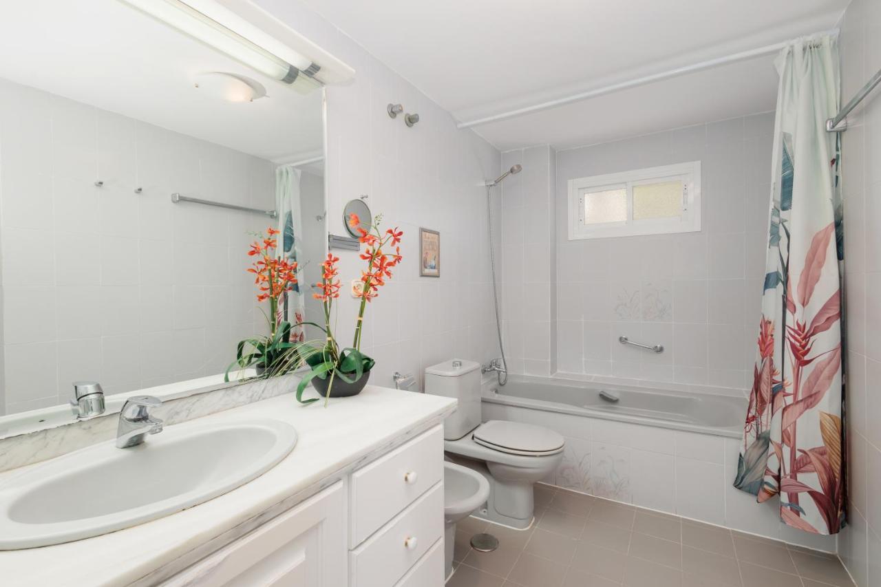 Apartment, Close To The And Sea Views, In * Marbella