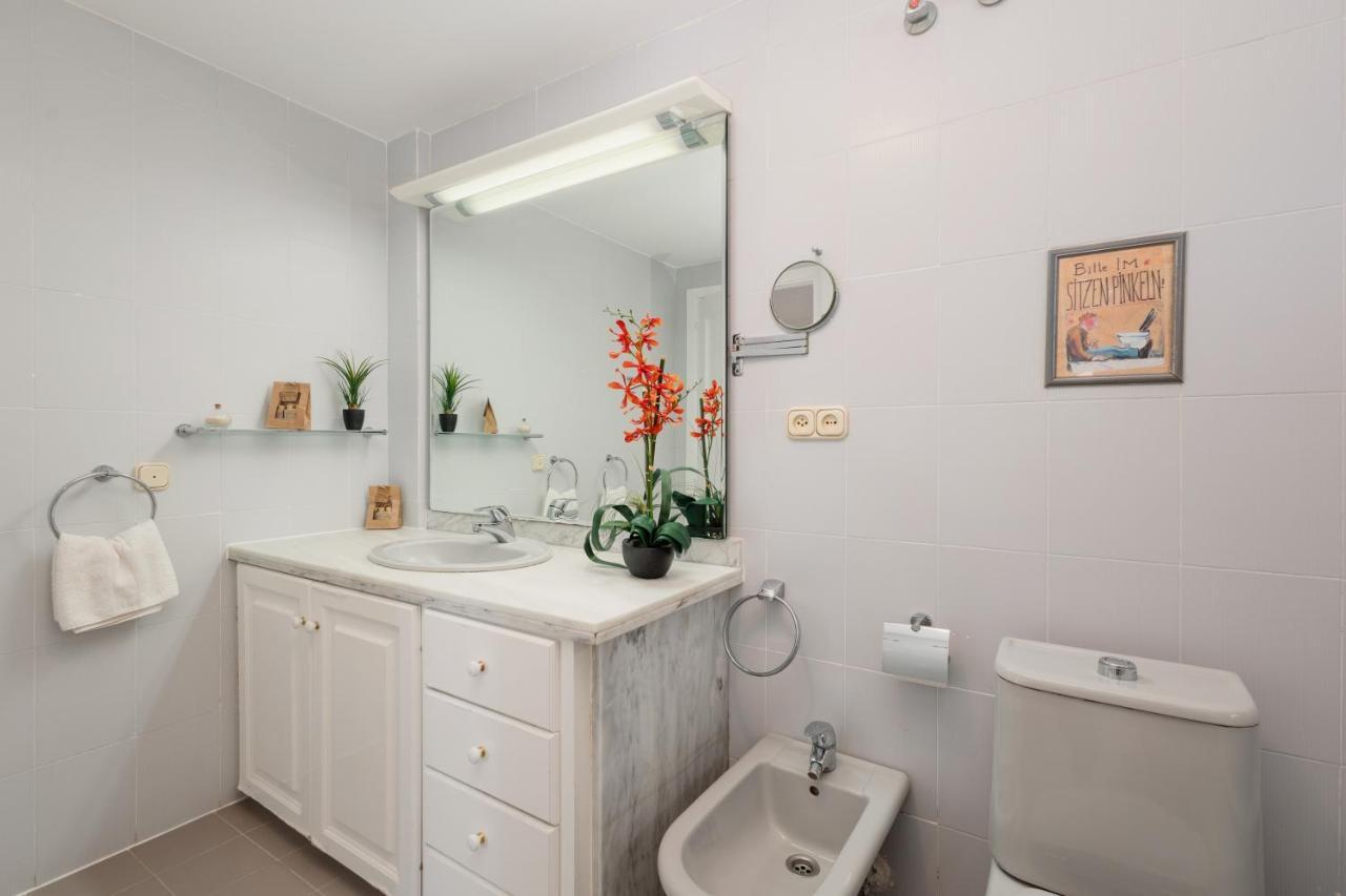Apartment, Close To The And Sea Views, In