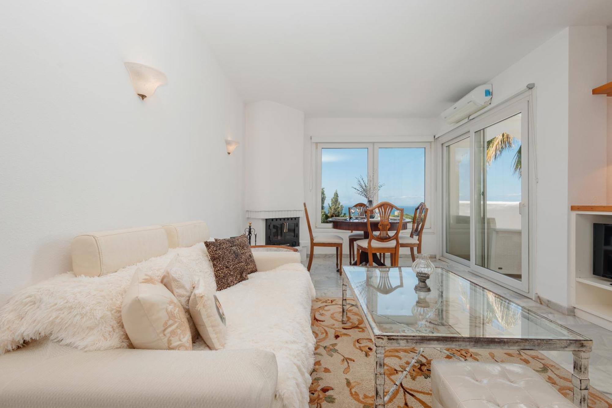 Apartment, Close To The And Sea Views, In Marbella